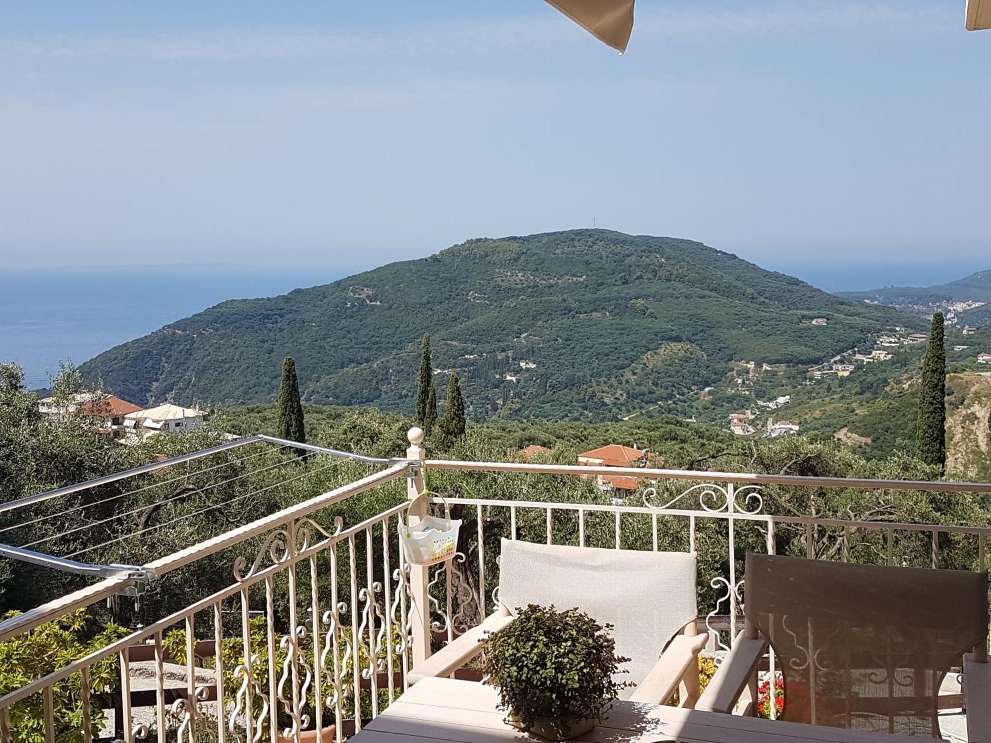 Vito'S Parga View Apartments Pokoj fotografie